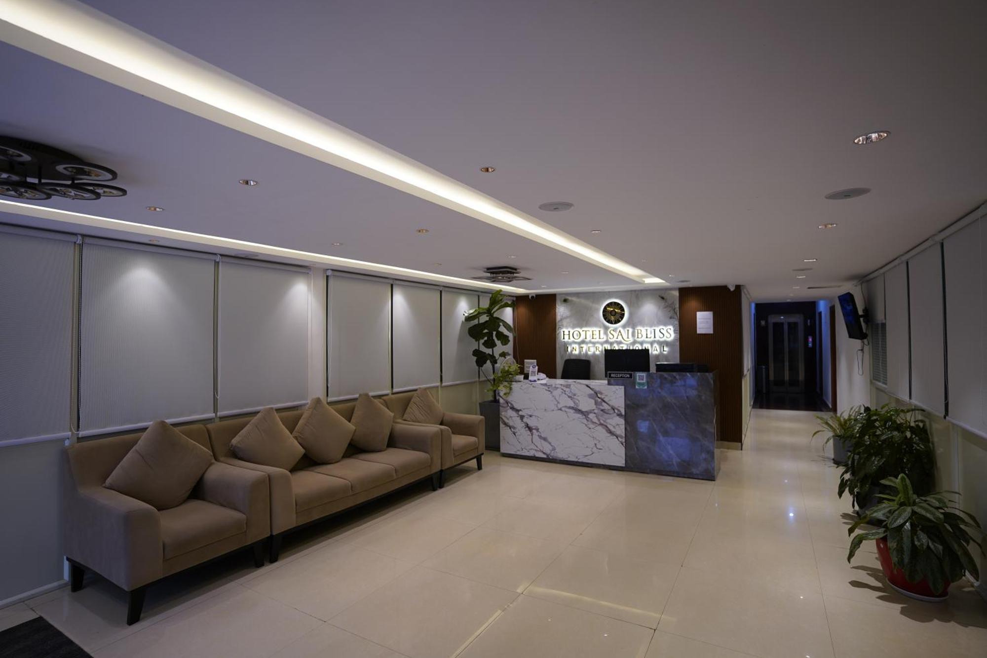 Hotel Sai Bliss Residency, Manyata Tech Park Bangalore Exterior foto