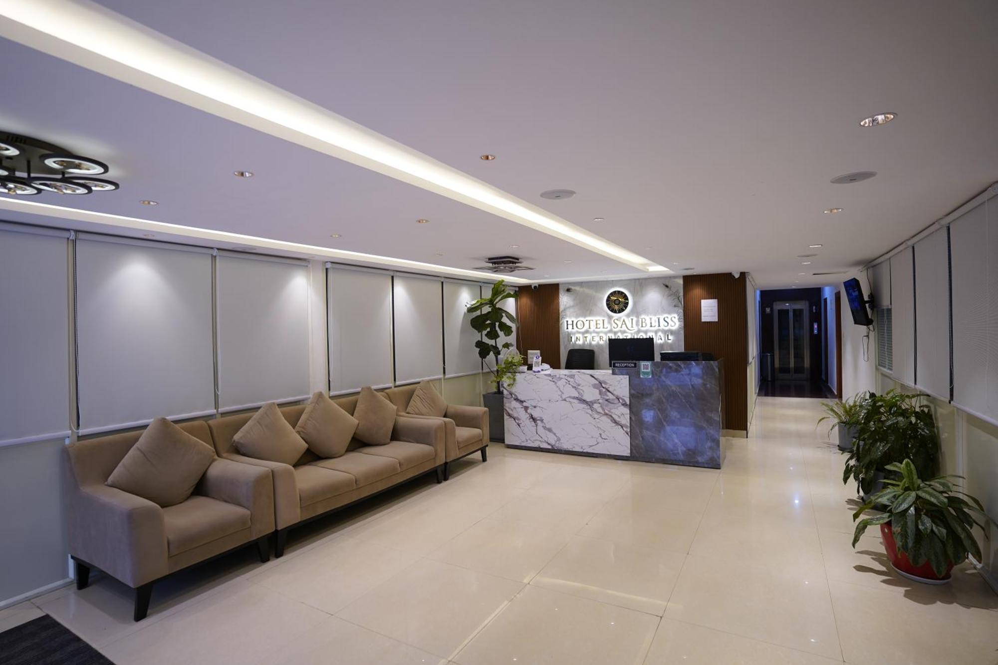 Hotel Sai Bliss Residency, Manyata Tech Park Bangalore Exterior foto